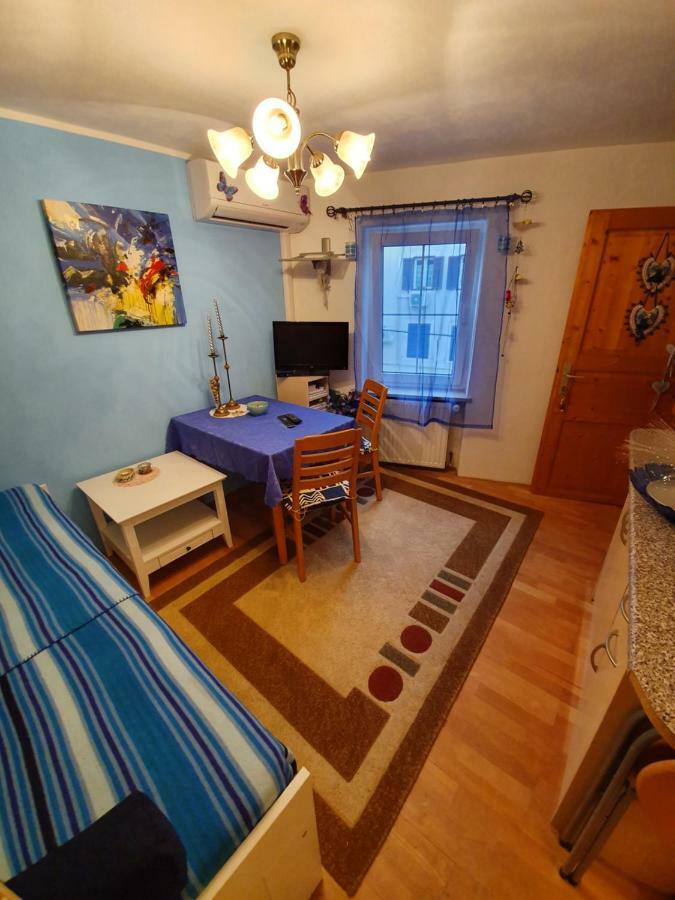 North To South Apartments Ізола Екстер'єр фото